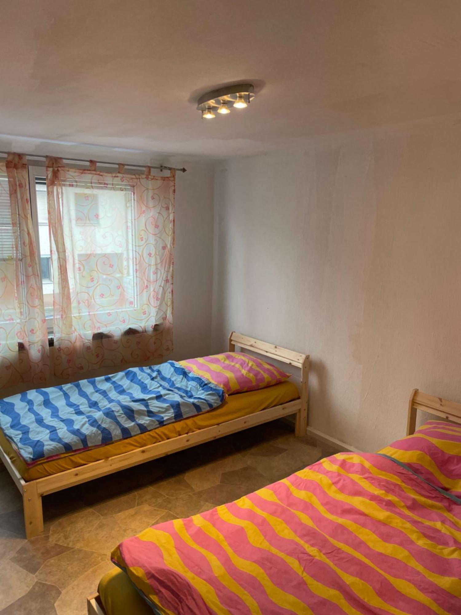 Haus Dambacher - Arbeiter-monteurzimmer * Nuertingen